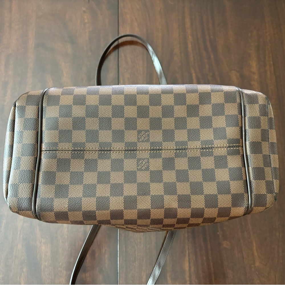 LOUIS VUITTON 🤎 TOTALLY DAMIER EBENE MM TOTE - Picture 3 of 17